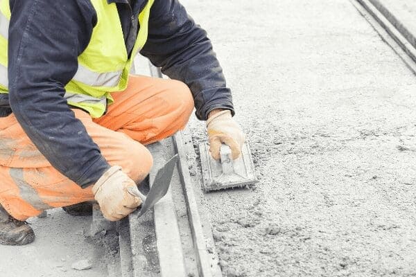 Los Angeles concrete driveway installation with proper reinforcement and finishing