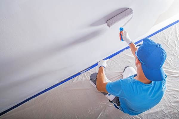 Los Angeles interior painting project with perfect trim work and color transition